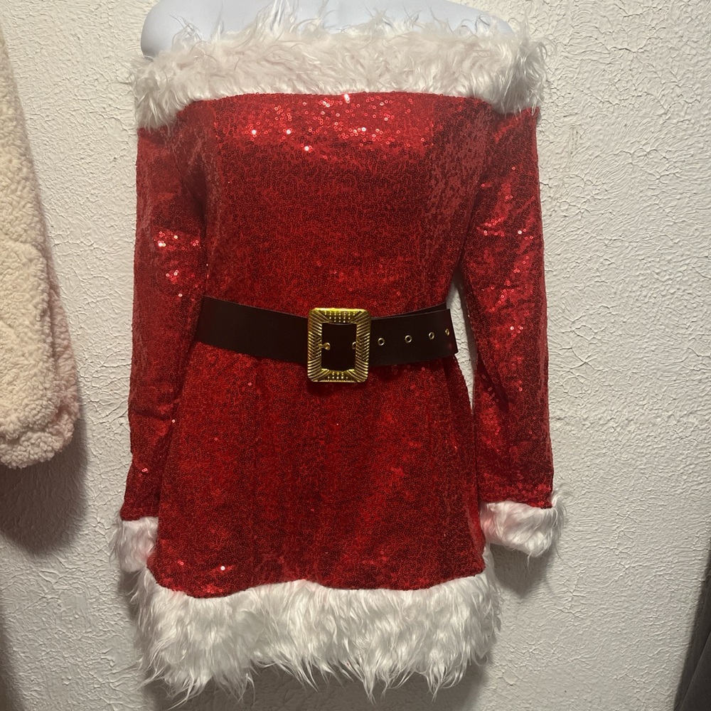 Elegant Red Sequin Off-Shoulder Dress with Faux Fur Trim